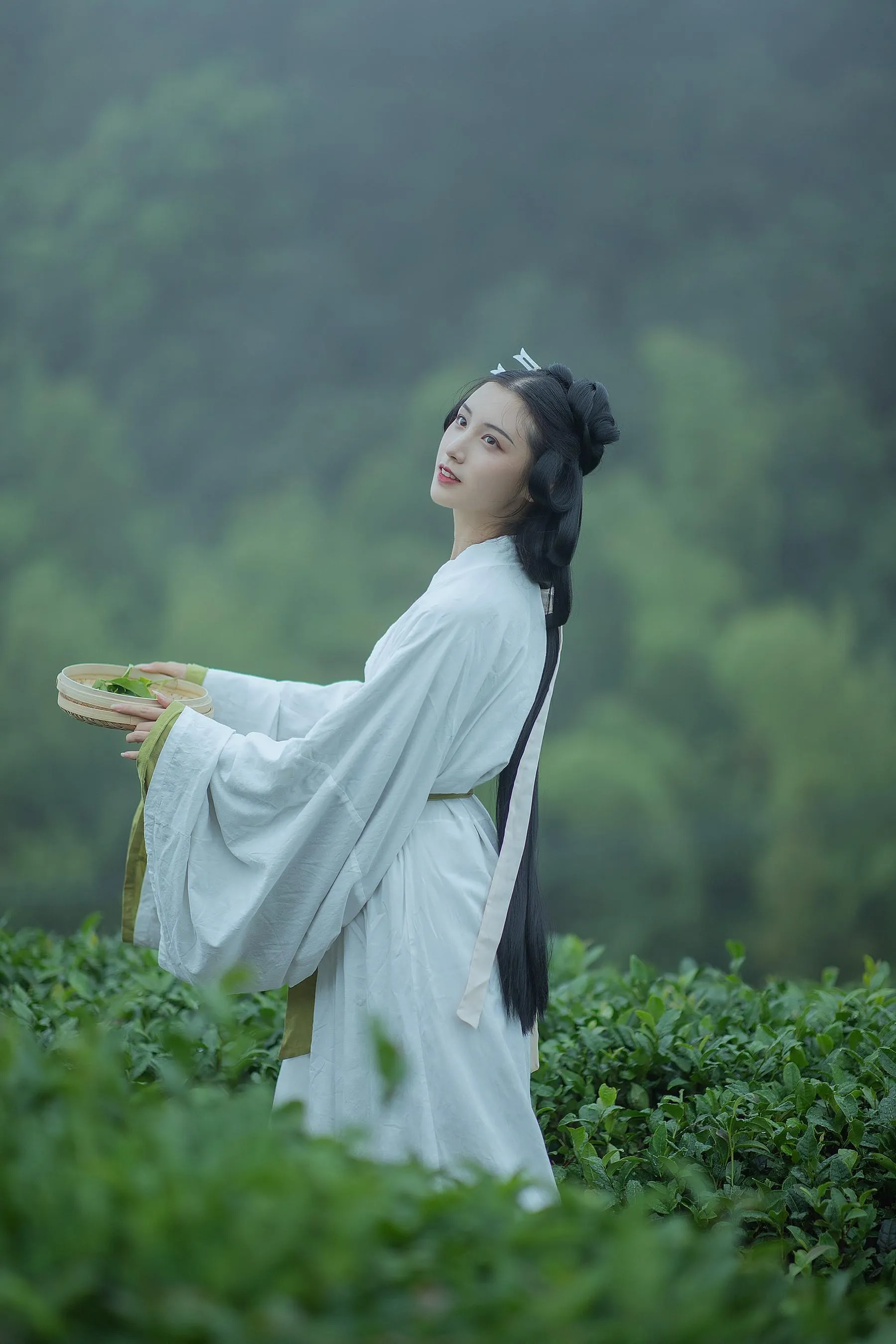 [YITUYU艺图语]2021.12.02 采茶女 十八重川 [20P]插图3